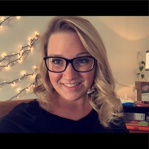 Meet your Posher, Haley